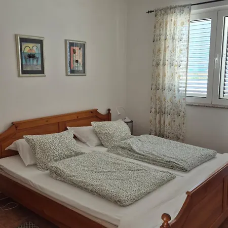 Vivvi Apartment Razanac